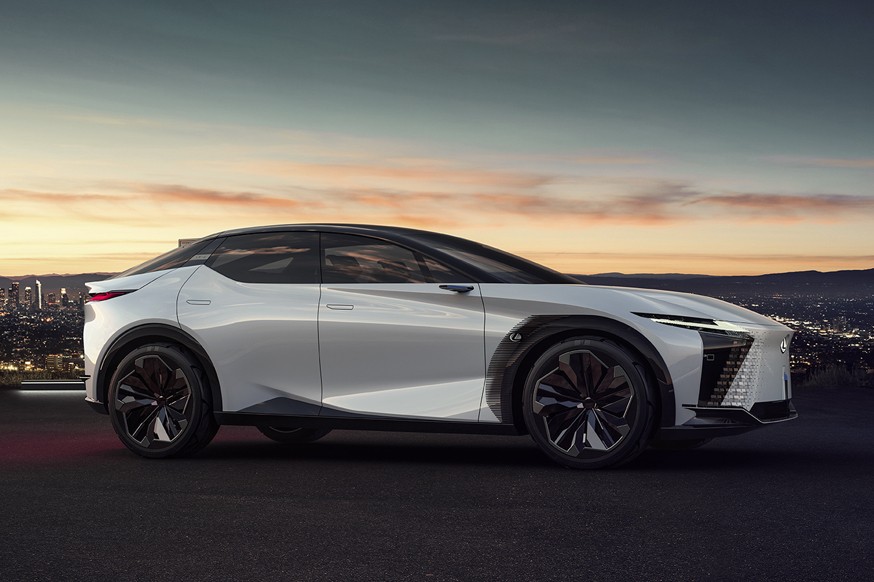 Планы Lexus: первая модель PHEV выйдет в этом году, а новый электрокар – в 2022-ом - «Lexus»