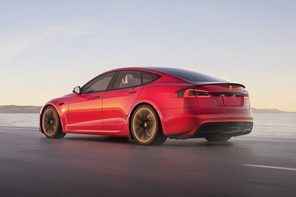 Обновлённая Tesla Model S расстраивает качеством даже своих фанатов - «Tesla»