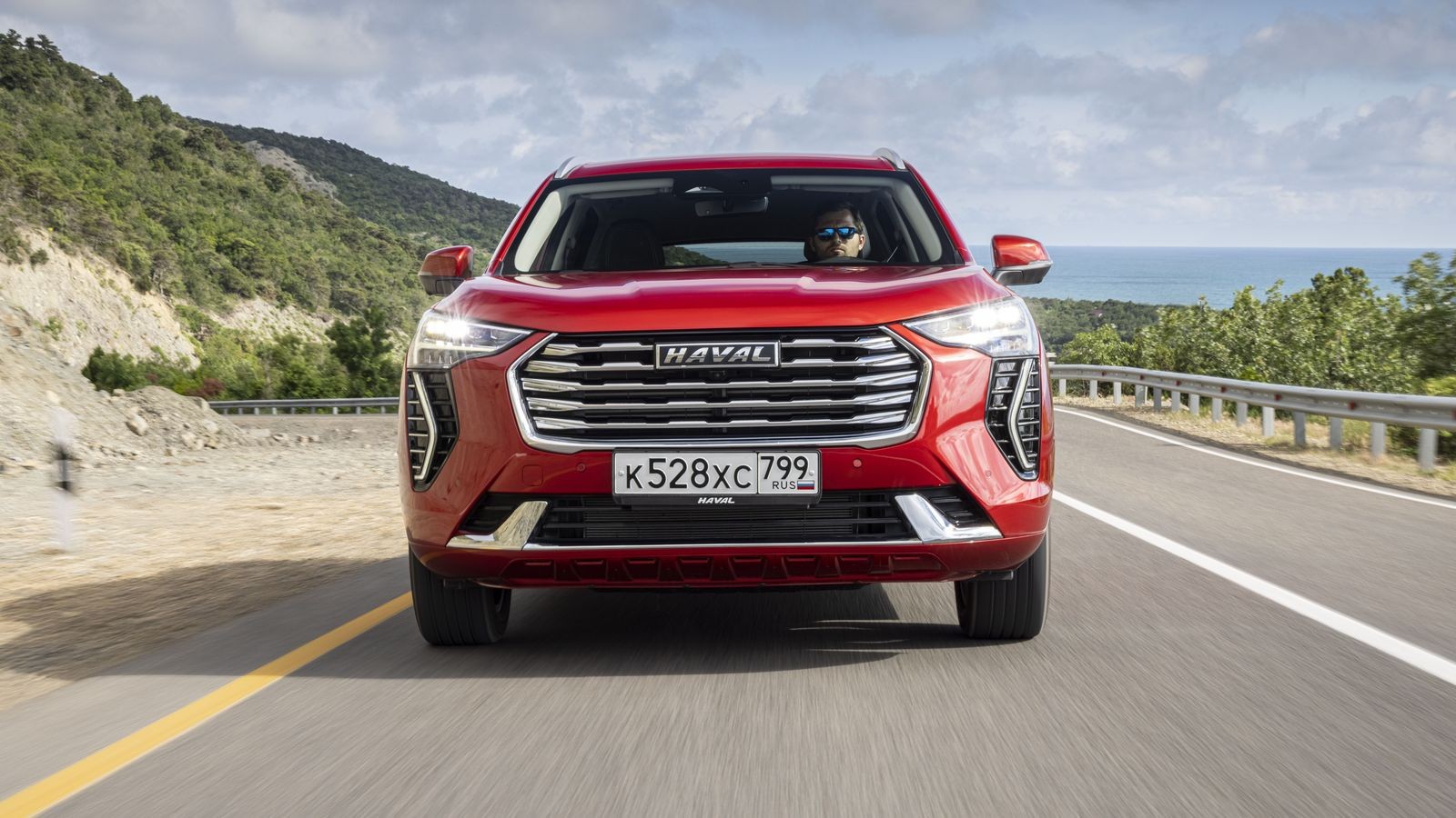 Haval jolion покажите. Хавал Джулиан. Haval Jolyon драйв. Haval Jolion 2wd. Хавал Джулиан тест драйв.