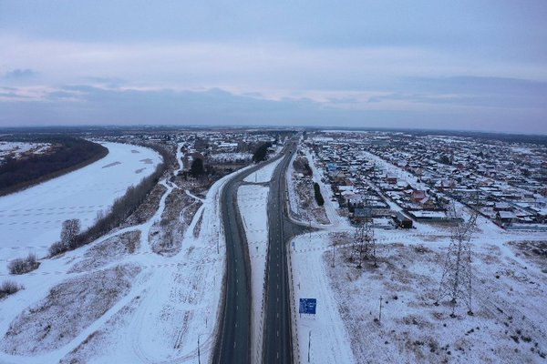 На трассе Р-404 в Тюменской области расширили до четырех полос около 85 км - «ДТП»