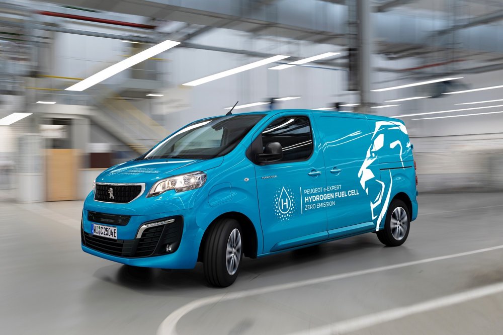 Денег ЕС на всех не хватит: Stellantis вовремя запустил в производство водородные фургоны - «Peugeot»