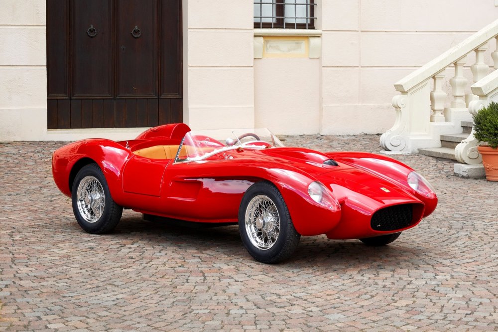 Ferrari представила свой первый электромобиль: очень маленький и очень дорогой - «Ferrari»