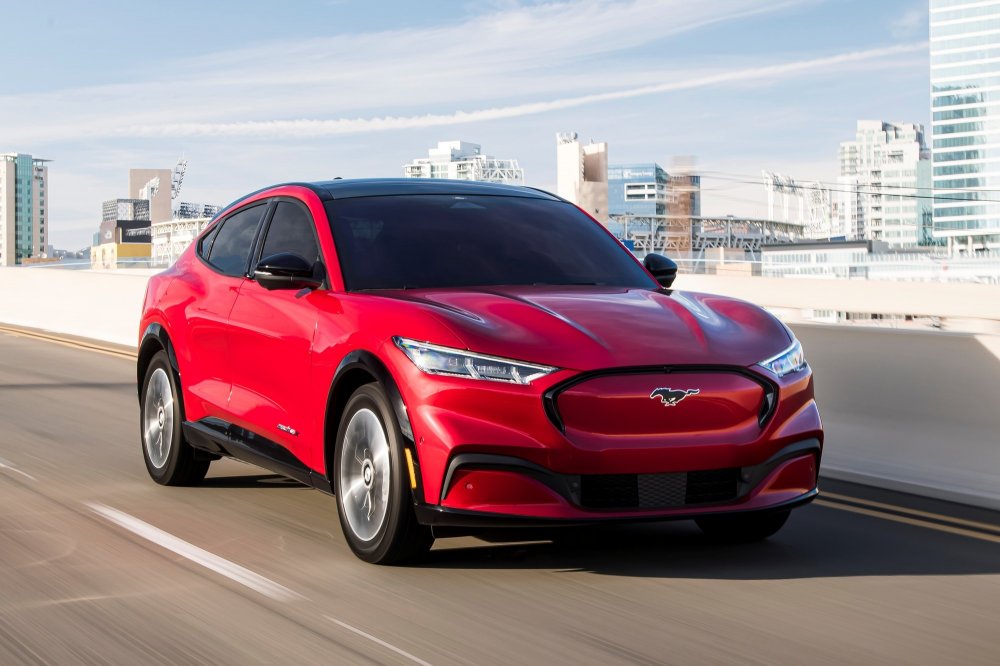 Ford втрое увеличит выпуск Mustang Mach-E, а электрический Explorer задерживается - «Lincoln»