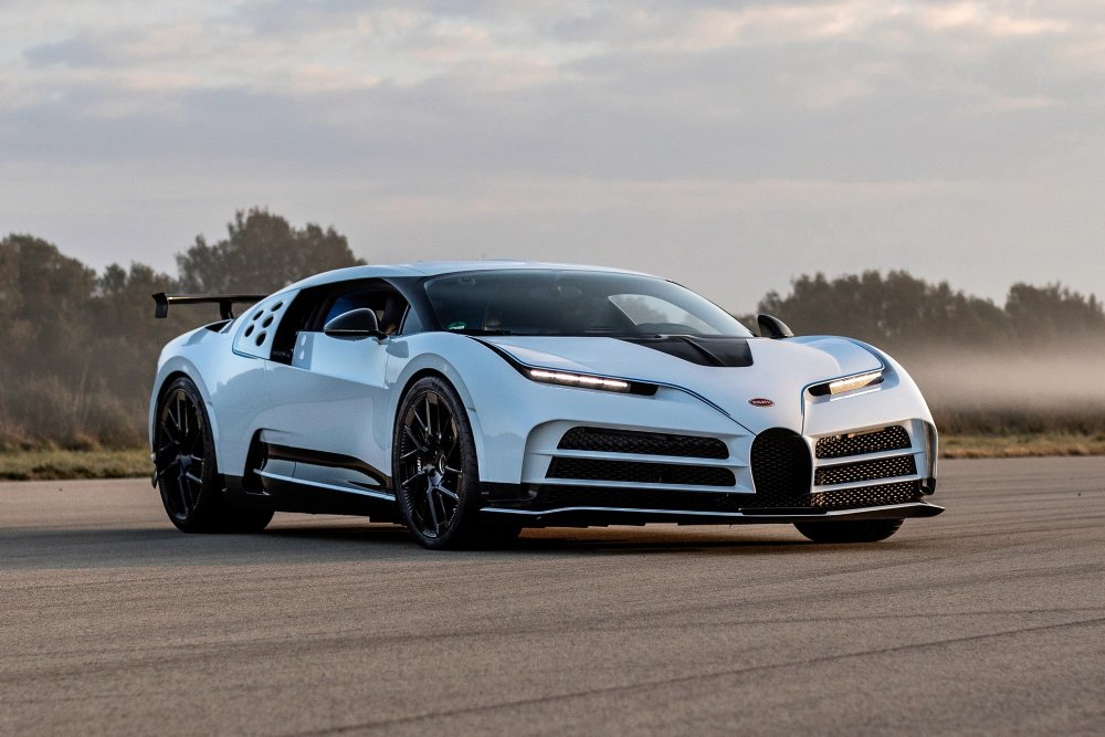 Ретроспективный гиперкар Bugatti Centodieci готов к производству: от 8 млн евро за штуку! - «Bugatti»
