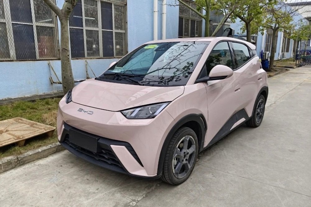 «Чайка» по-китайски: BYD готовится представить свой самый дешёвый электромобиль - «BYD»