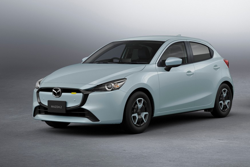 Самая дешёвая Mazda обновилась: дизайн «под EV», но с дизелем - «Mazda»