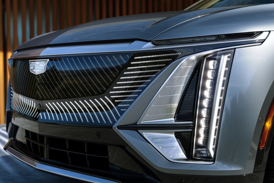 Cadillac в этом году представит три новинки, одной из них может стать SUV начального уровня - «Cadillac»