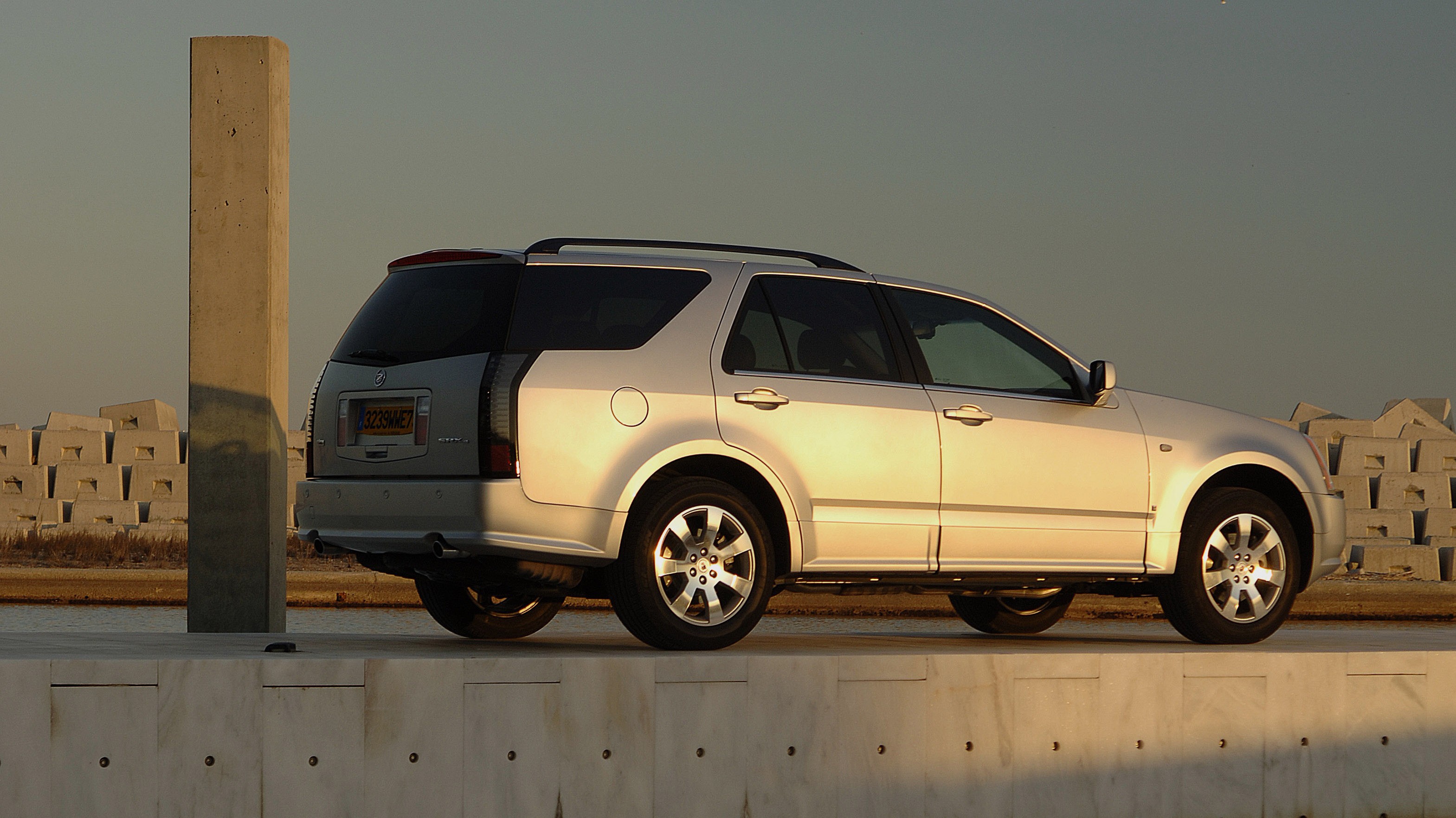 Cadillac SRX 2004