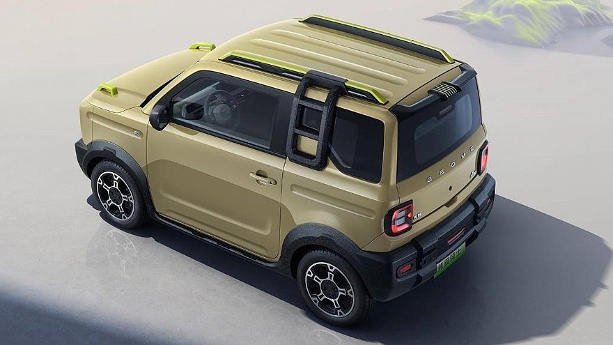 Ставший хитом бюджетный электрокар Geely Panda Mini примерил внедорожные «доспехи» - «Geely»