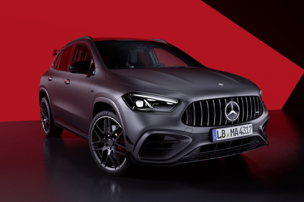 Топовая версия Mercedes-AMG GLA 45 S получила ряд обновок к 2024 модельному году - «Mercedes-Benz»