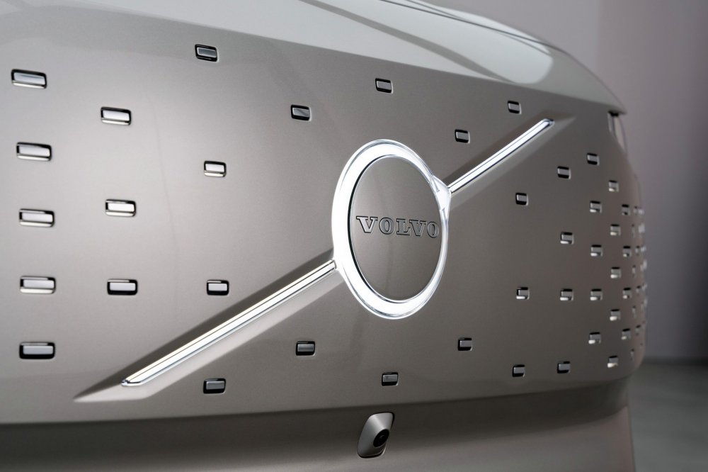 Volvo готовит к выпуску большой электрический седан, в Китае уже собран первый прототип - «Volvo»