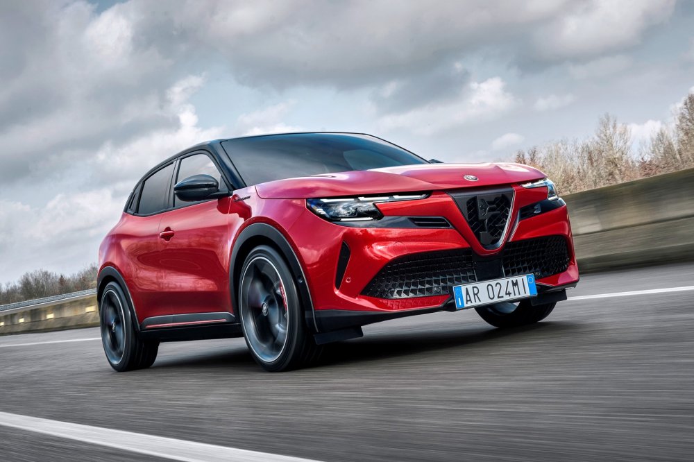 Alfa Romeo Junior Veloce будет мощнее, чем ожидалось: 280 «лошадей» вместо 240 - «Alfa Romeo»