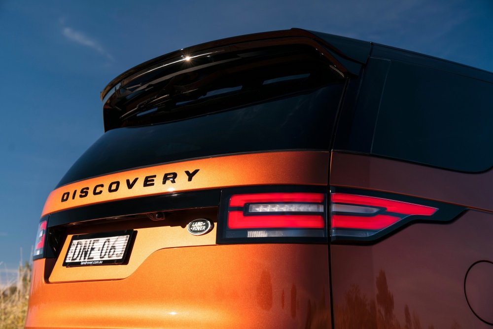 Новый Land Rover Discovery появится в 2026 году и будет похож на минивэн - «Land Rover»