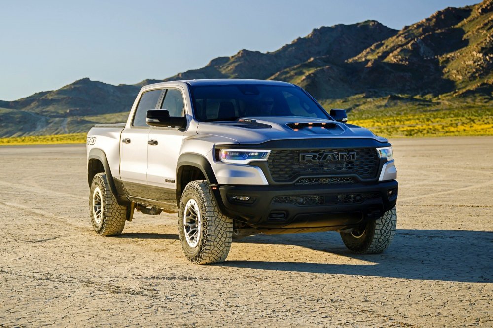 Stellantis готовит ещё более мощный Ram 1500 для конкуренции с Ford F-150 Raptor R - «Ram»