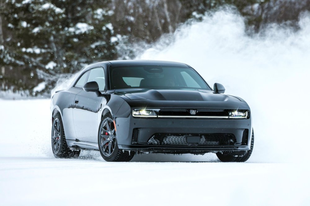 Да здравствуют мускулы! Dodge Charger всё-таки получит назад свой V8 - «Dodge»