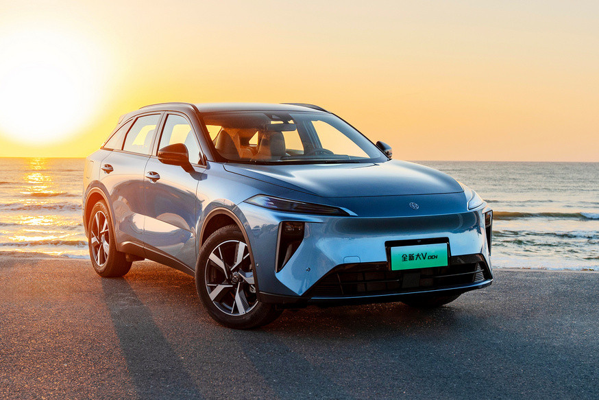 Обновлённый кроссовер Venucia V-Online от Nissan и Dongfeng скоро поступит в продажу - «Venucia»