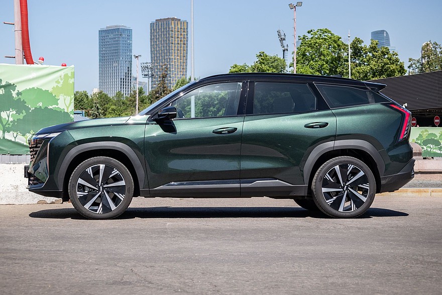 Эксперты будут довольны: тест-драйв Geely Atlas AWD - «Тест-драйв»