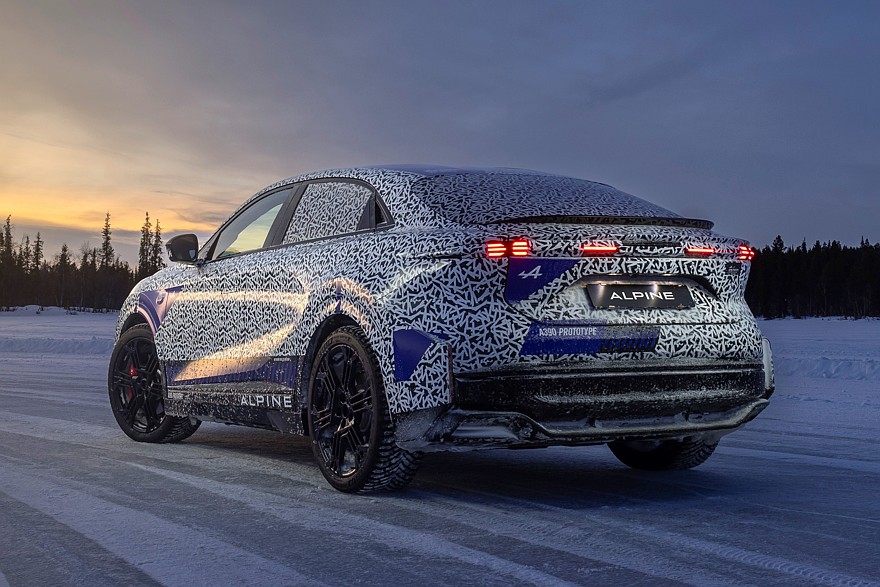 Серийный Alpine A390: официальные фотографии в камуфляже и дата премьеры - «Alpine»