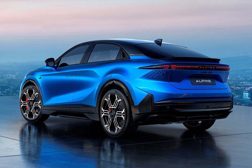 Серийный Alpine A390: три мотора, две версии, клиренс 152 мм и масса более 2,1 т - «Alpine»