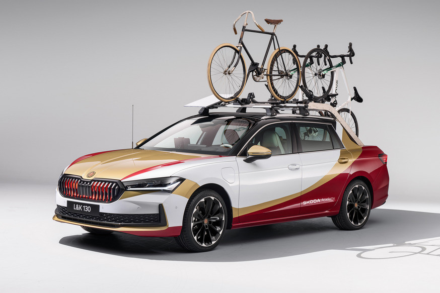 Skoda Superb превратили в пикап со сдвижной пассажирской дверью - «Тюнинг»