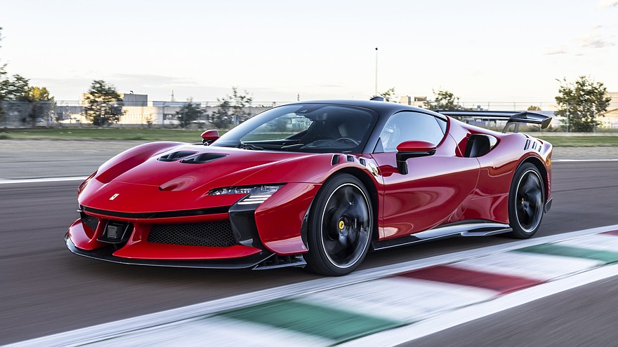 Ferrari отложила дебют второй «зелёной» модели из-за слабого спроса на люксовые «электрички» - «Ferrari»