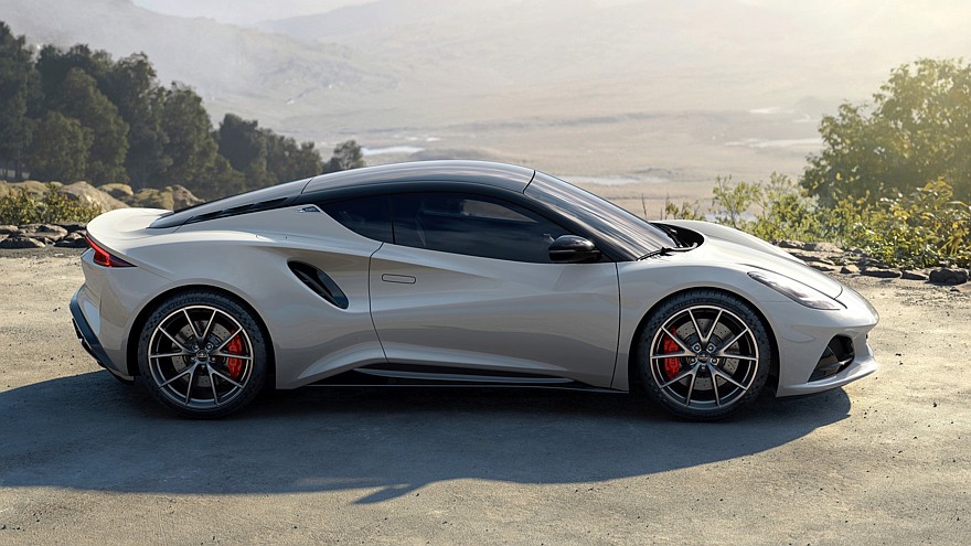 Lotus Emira Turbo SE с более мощным мотором от Mercedes-AMG добрался до Европы - «Lotus»
