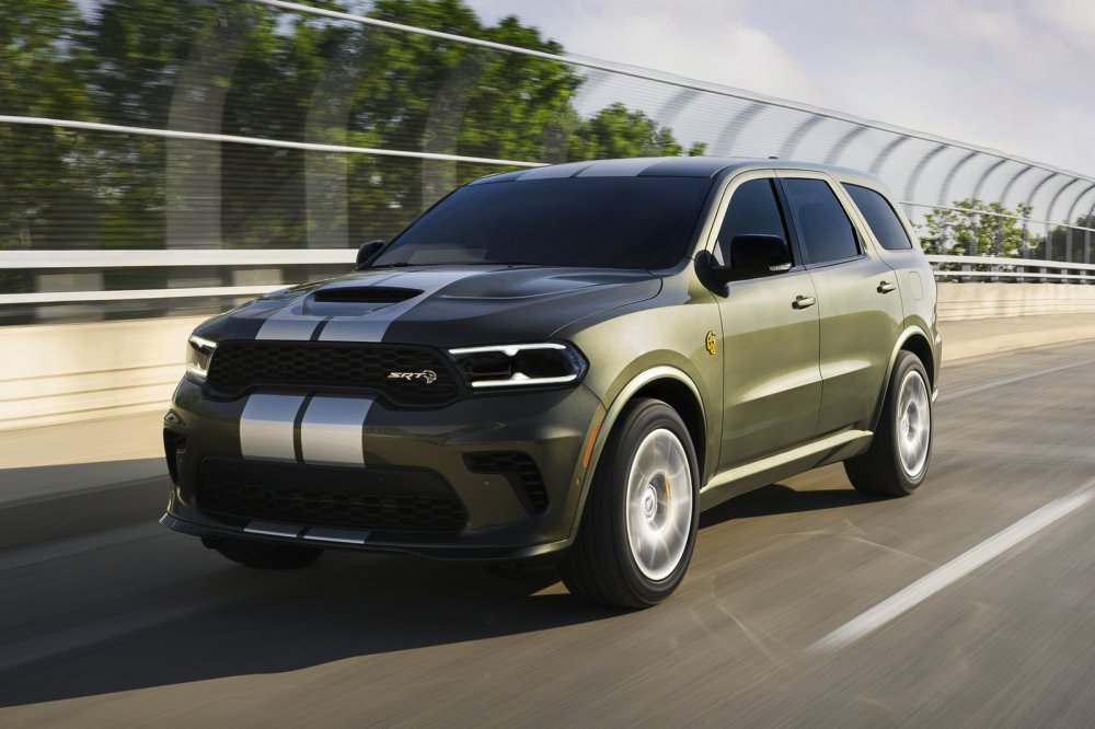 Dodge Durango избавился от V6 и теперь предлагается только с моторами V8 Hemi - «Dodge»