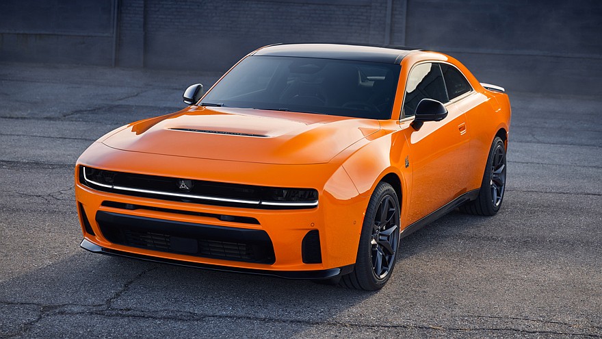 На американский рынок выходит новый бензиновый Dodge Charger - «Dodge»