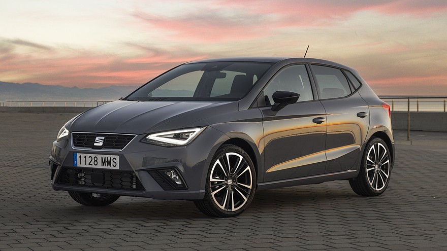 Seat Ibiza и Arona готовятся к обновлению: у пары появятся гибридные установки - «SEAT»