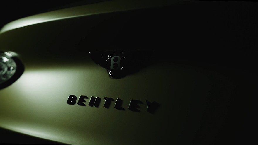 У кроссовера Bentley Bentayga появится новая флагманская версия с «чистым» ДВС - «Bentley»