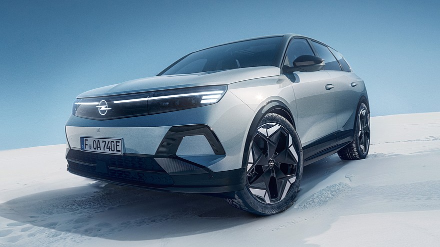 У кроссовера Opel Grandland появилась полноприводная версия - «Vauxhall»