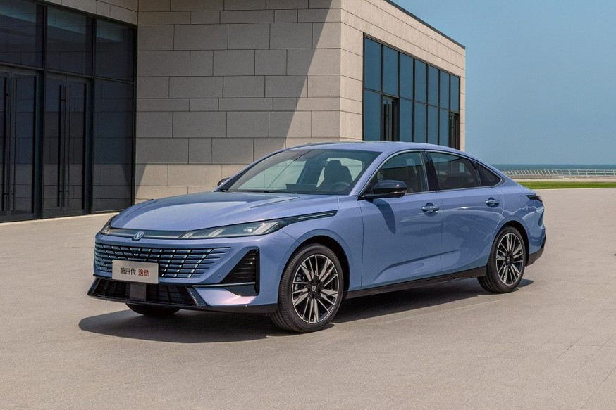 Changan Eado, он же Lamore или Uni-L: седан с новым салоном доступен сразу со скидками - «Changan»