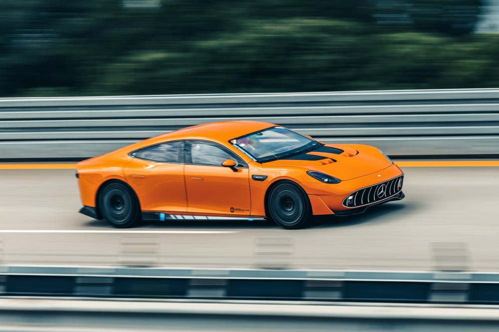 Электрический Mercedes-AMG GT XX совершил кругосветку за 7,5 дней, но есть нюанс - «Mercedes-AMG»