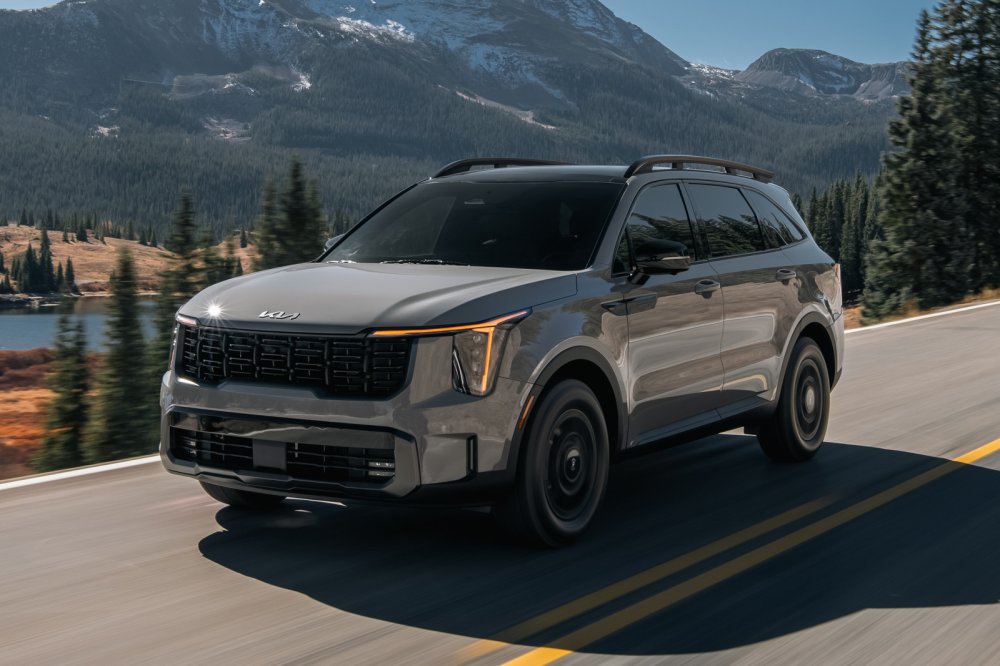 Кроссовер Kia Sorento получил скромные обновки и подорожал - «Kia»