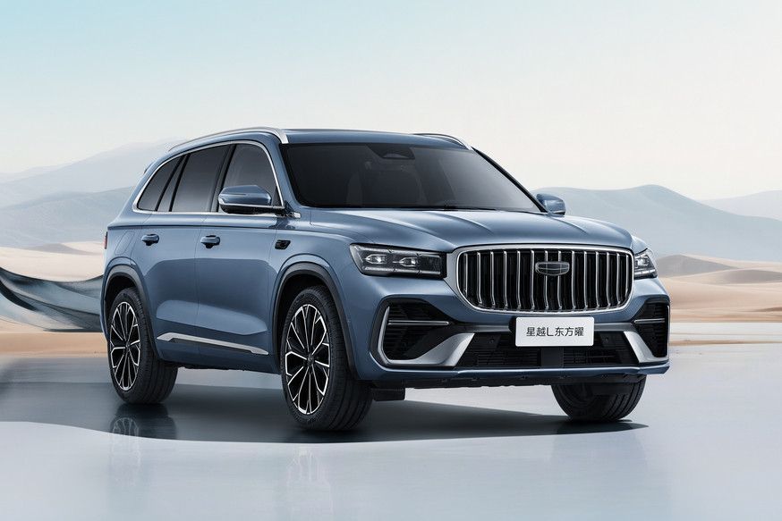 Обновлённый Geely Monjaro: более мощный мотор и модное табло - «Geely»