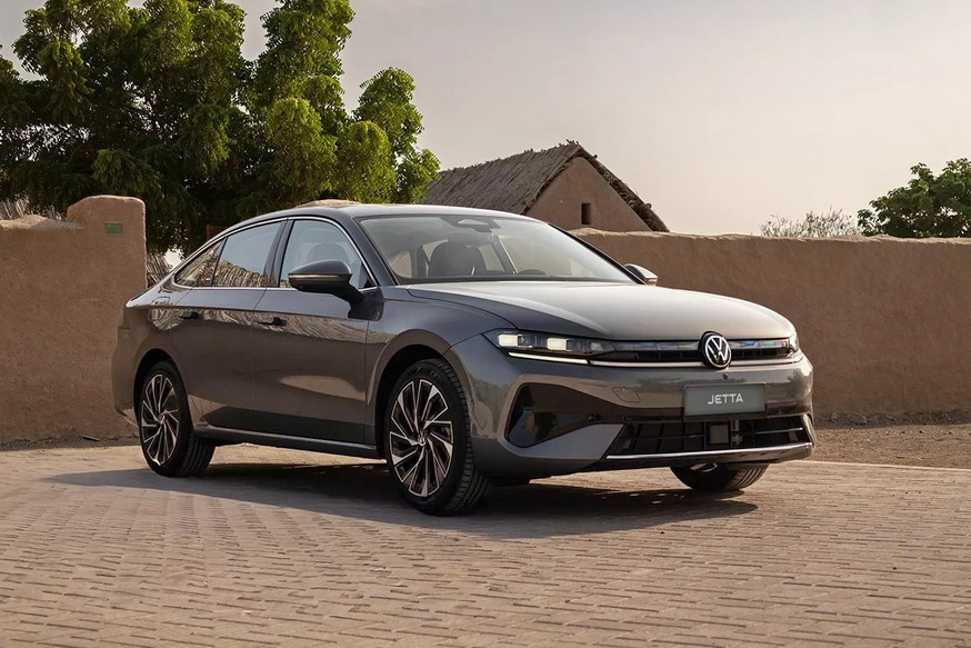 Представлены «другие» новые седаны Volkswagen Jetta и Passat - «FAW»