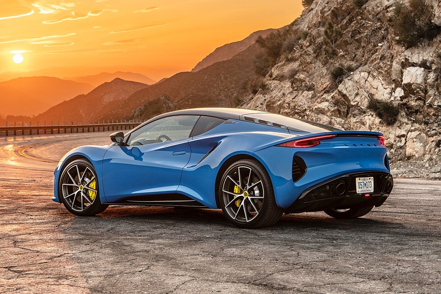 Кризисный Lotus увяз в реструктуризации и готовит гибридную версию спорткара Emira - «Lotus»