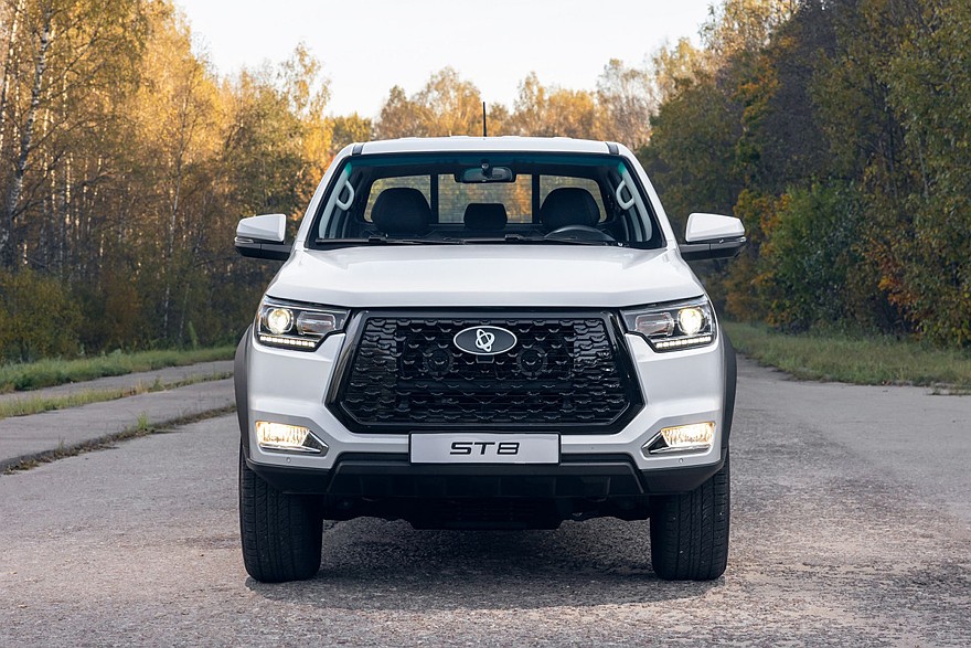 На российский рынок вышел рамный пикап Sollers ST8 - «УАЗ»