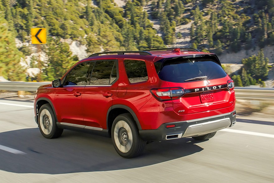 Обновлённый Honda Pilot: больше комфорта, богаче оснащение и прежний атмосферный V6 - «Honda»
