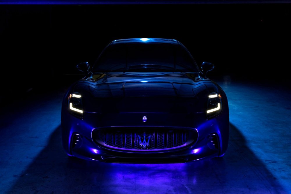 Maserati готовит эксклюзивный спорткар с механической коробкой передач - «Maserati»