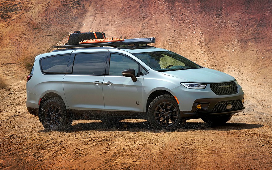 Минивэн Chrysler Pacifica прикинулся внедорожником: версия Grizzly Peak для турпоходов - «Chrysler»