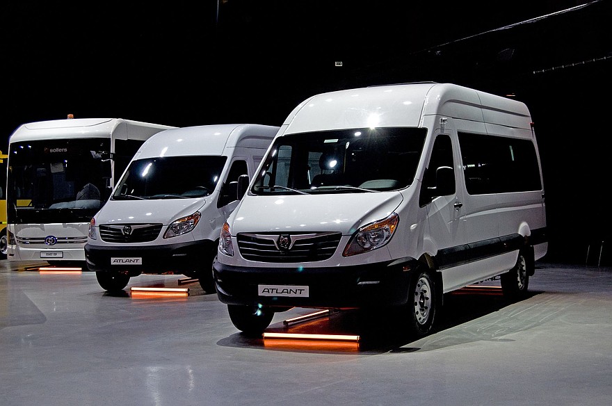 Дизельный Patriot, Atlant с АКП и даже минивэн: репортаж о новинках Sollers на ближайшие годы - «УАЗ»