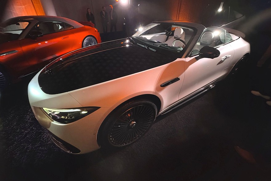 Красное и белое: первый обзор Mercedes-Maybach SL 680 - «Mercedes-Maybach»