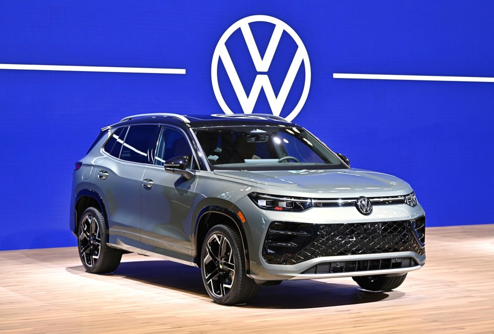 Продажи VW Group в 2025 году: Skoda дала миллион, Bentley в минусе, провал в США и Китае - «Audi»