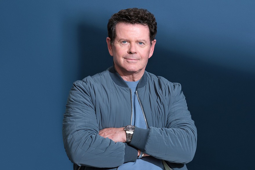 За новый Jaguar ответил: JLR жёстко уволила главного дизайнера Джерри Макговерна - «Jaguar»