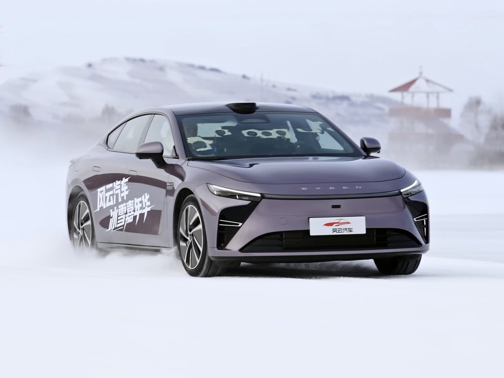 Гибридный седан Exeed Exlantix ES успешно прошёл зимние тесты - «Exeed»