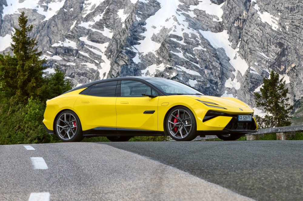 Проклятые пошлины: Lotus не может выполнить план по продажам и терпит убытки - «Lotus»