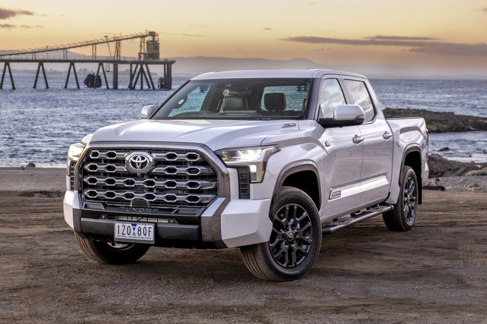 Тойоты в пути: Япония упростит правила ввоза автомобилей американского производства - «Nissan»