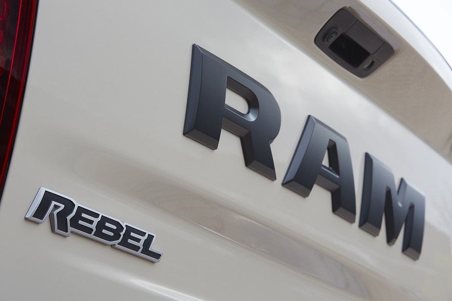 Новый среднеразмерный пикап Ram для США не получит мотор V8 - «Ram»