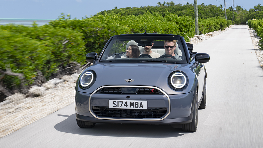 Рассекречен новый бензиновый кабриолет Mini Cooper, цена известна - «MINI»